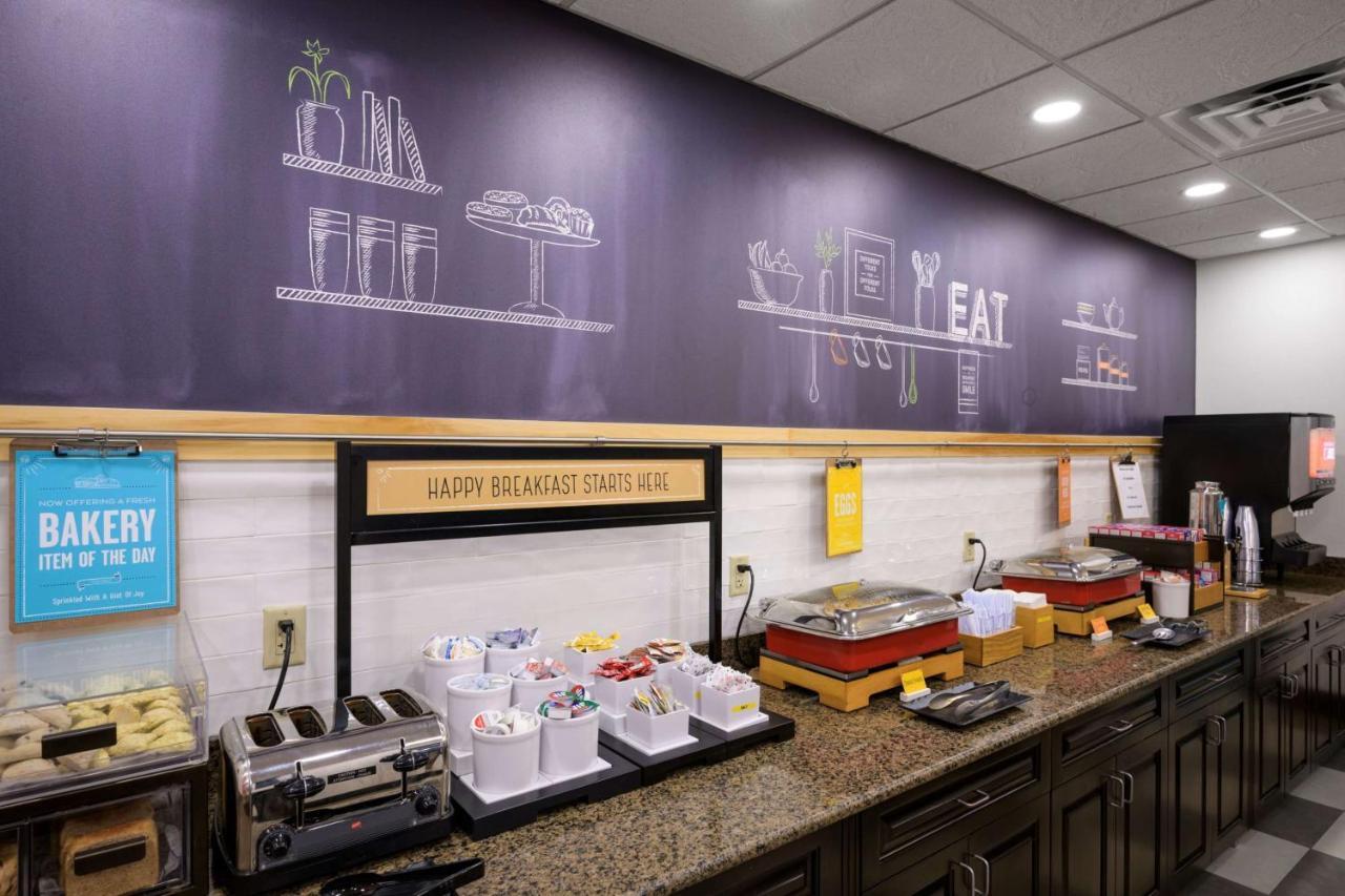Hampton Inn Evansville Airport Εξωτερικό φωτογραφία