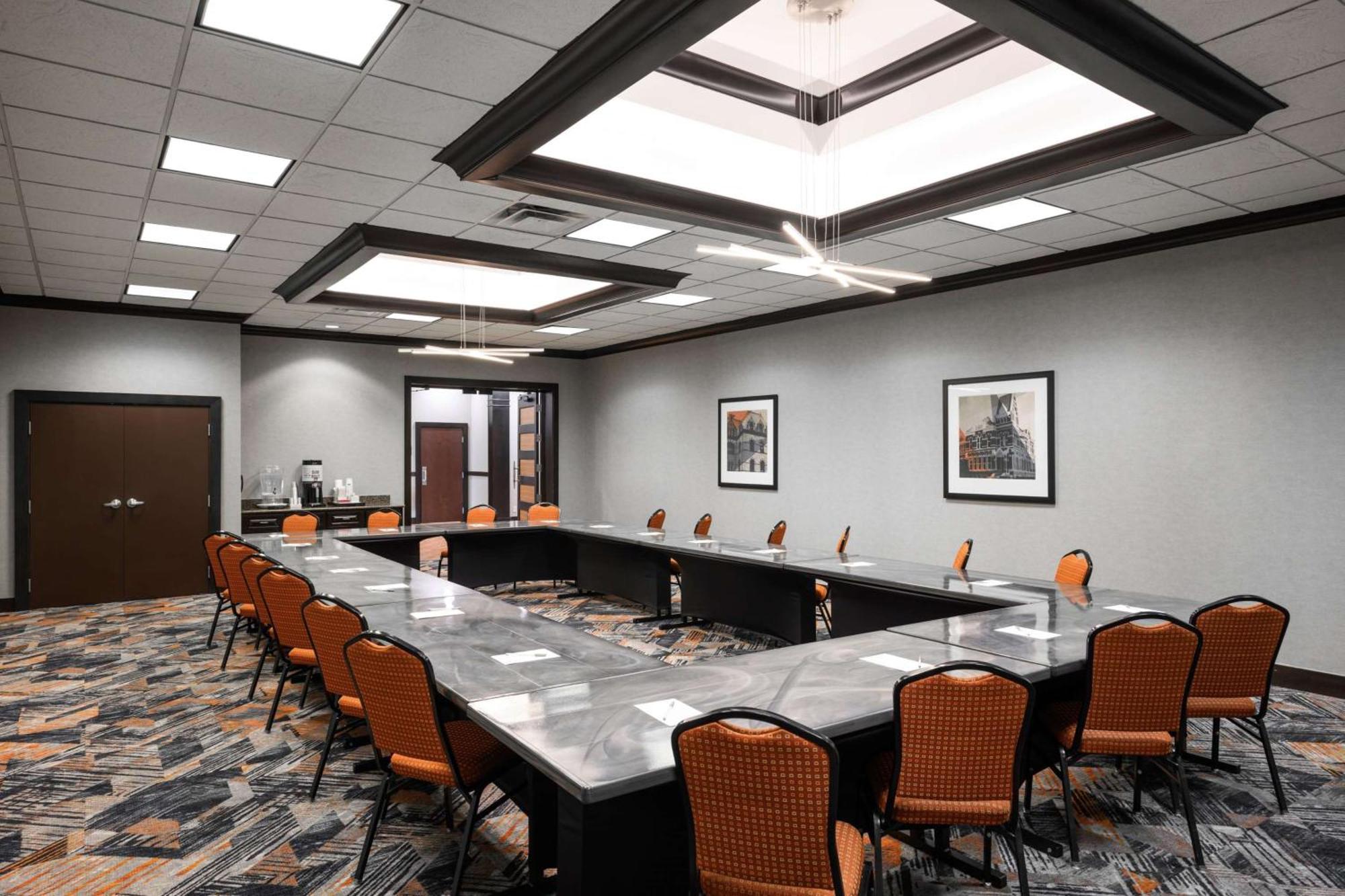 Hampton Inn Evansville Airport Εξωτερικό φωτογραφία