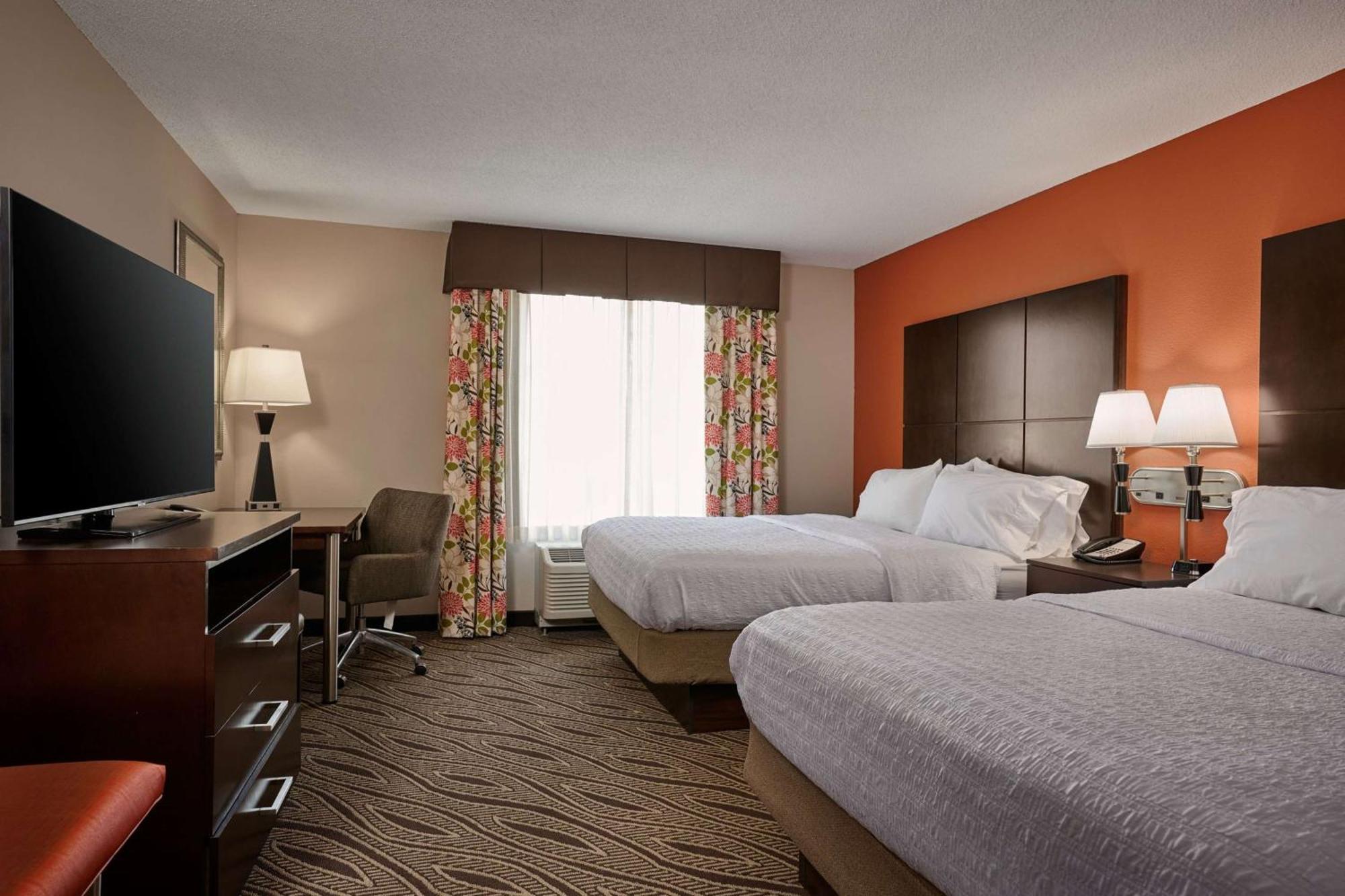 Hampton Inn Evansville Airport Εξωτερικό φωτογραφία